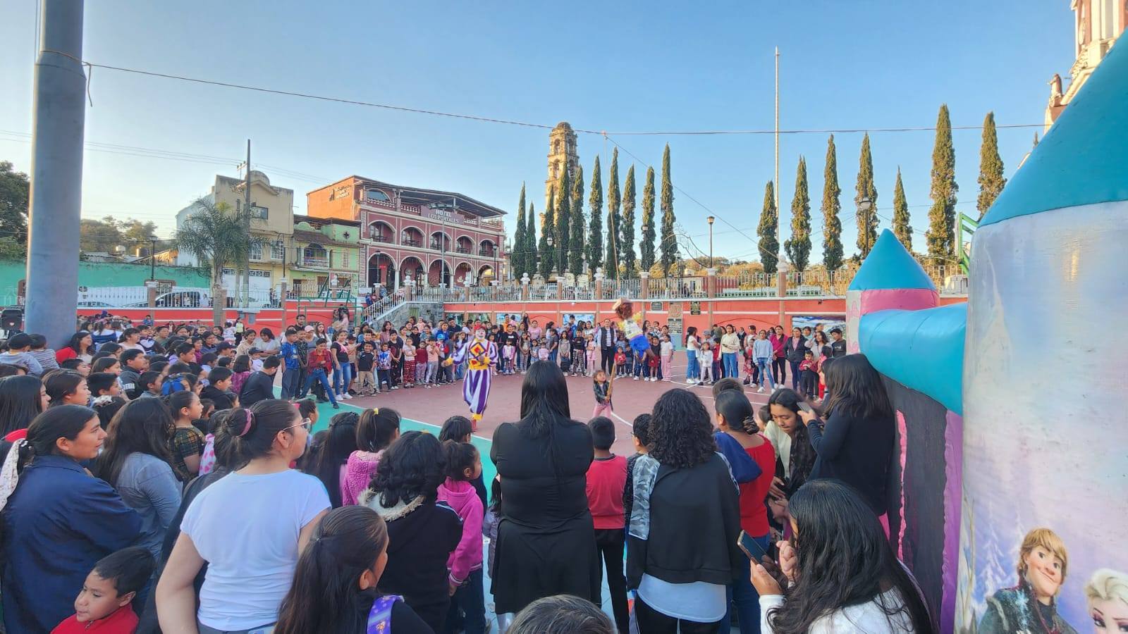 🎉 Festival de Reyes DIF Municipal Atzalan 🎁